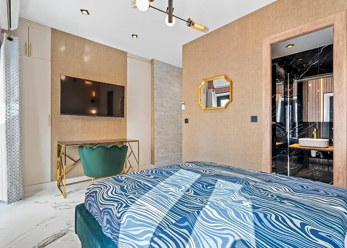 Nice Renting - 4France - Luxury & Comfort Suite By The Sea & Terrace